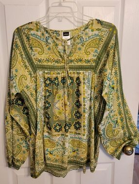 Bila Yellow Green Paisley Boho Tunic with Tie Neck